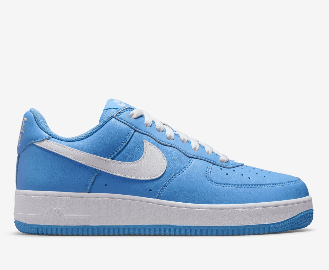 Nike blue outlet white