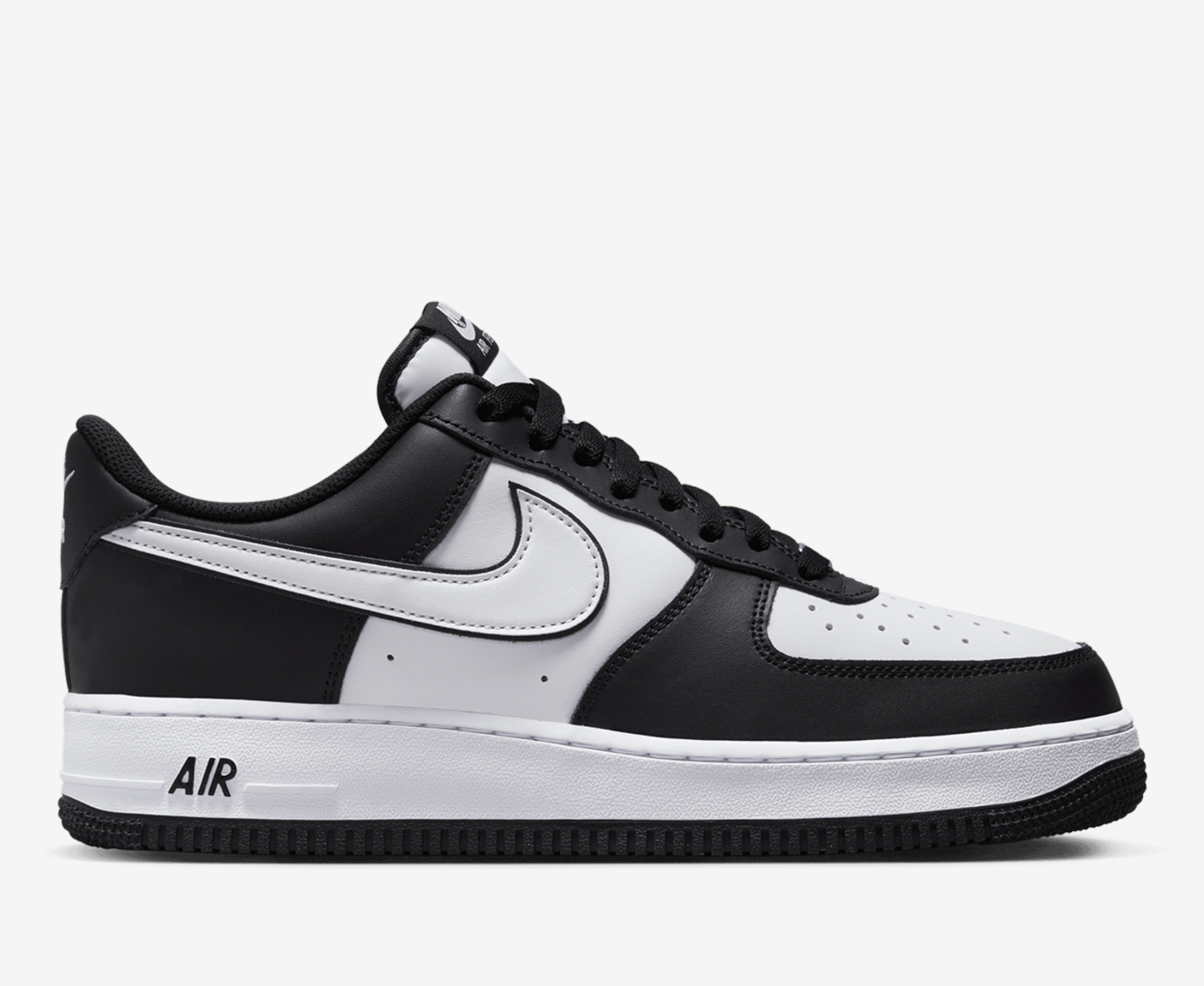 Nike Air Force 1 Low '07 Black White