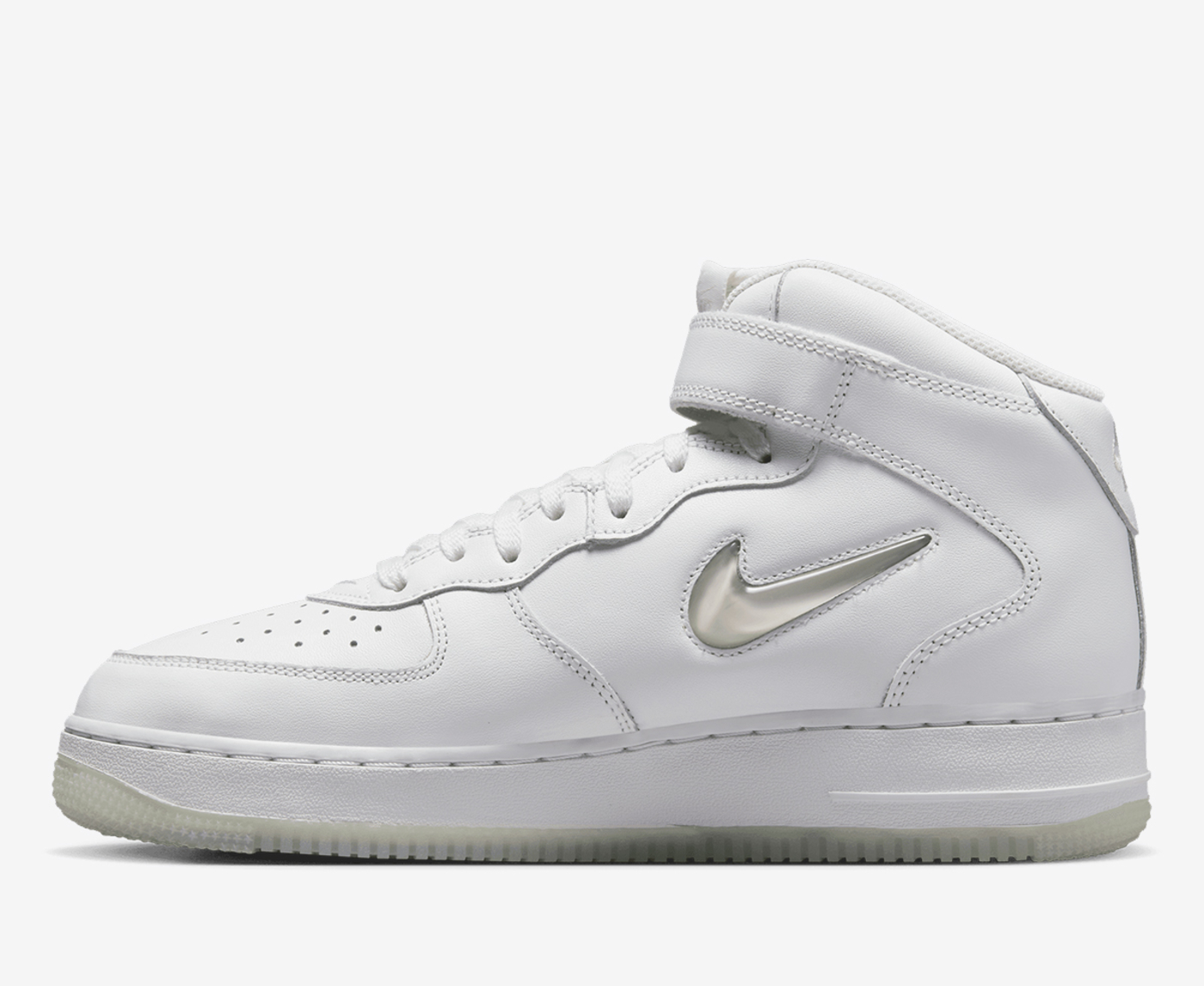 Nike air force one mid sale white