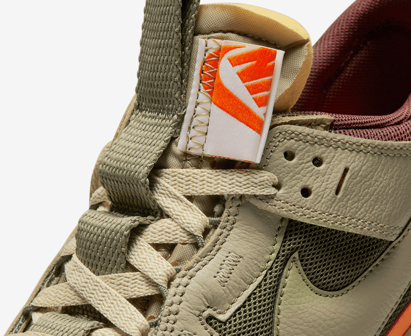 Nike - AIR DUNK JUMBO 'MEDIUM OLIVE/NEUTRAL OLIVE-EARTH' - VegNonVeg