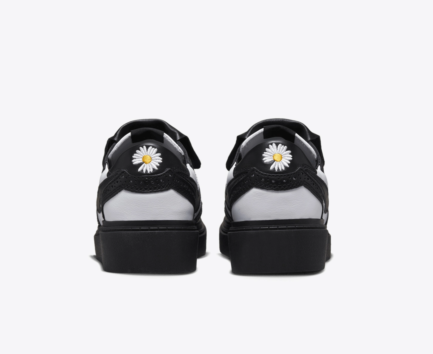 Nike - Kwondo1 / Peaceminusone - VegNonVeg 