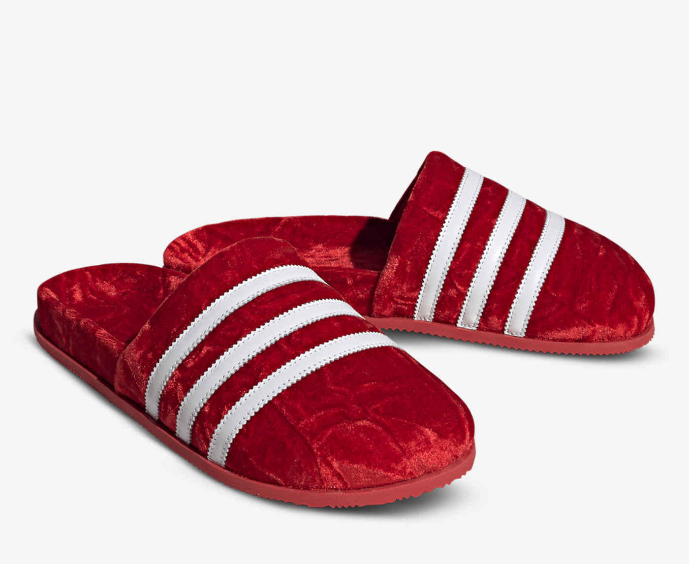 Adidas hotsell adilette rouge