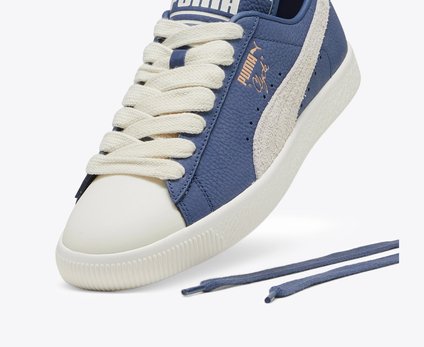 Puma | Mens

Rhuigi x Clyde Q3 Lace Up Sneakers - Size 8 Men 3_159472e9-5266-4f0e-9a7d-  main image 3