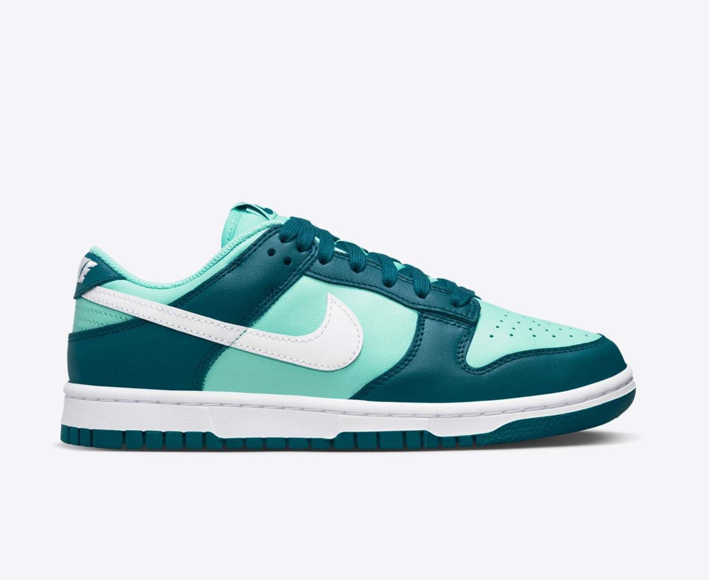 Nike hotsell dunk teal