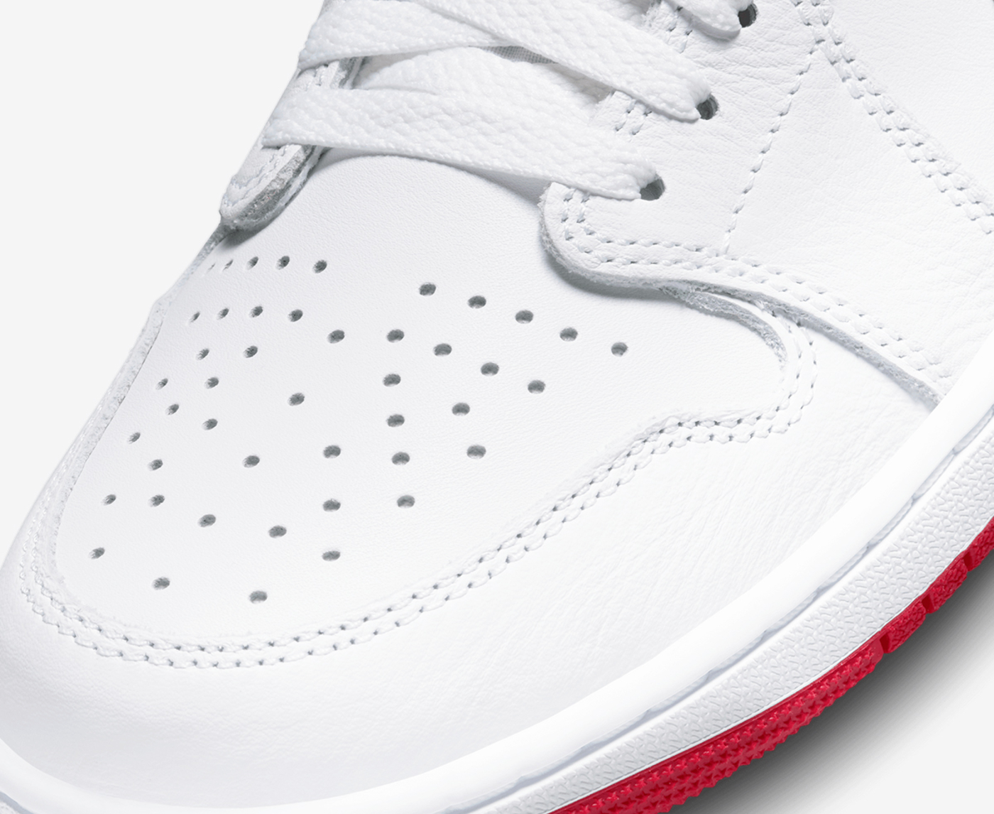 air jordan 1 retro low og 'white/university red'