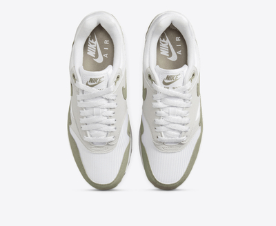 natty light shoes air max