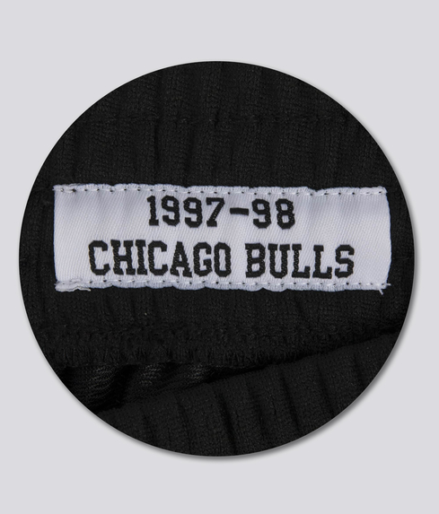 Authentic Shorts Chicago Bulls Alternate 1997-98 - Shop Mitchell