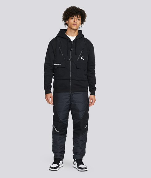 Jordan - M J 23ENG WVN PANT 'BLACK/BLACK/BLACK/WHITE' - VegNonVeg