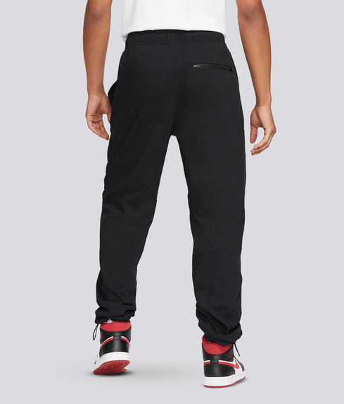 Jordan Men Essential Woven Pants (black / gym red)