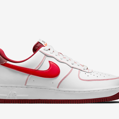 Nike - AIR FORCE 1 07 'WHITE/UNIVERSITY RED/TEAM RED/SAIL