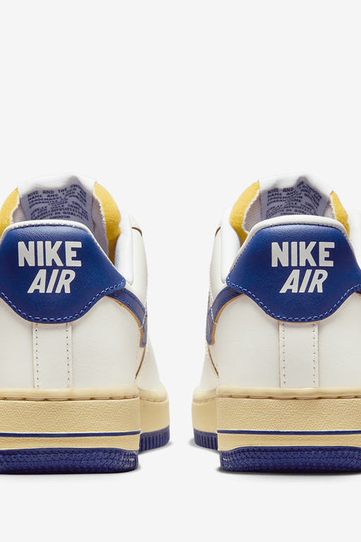 AIR FORCE 1 '07 'SAIL/DEEP ROYAL BLUE-PALE VANILLA'