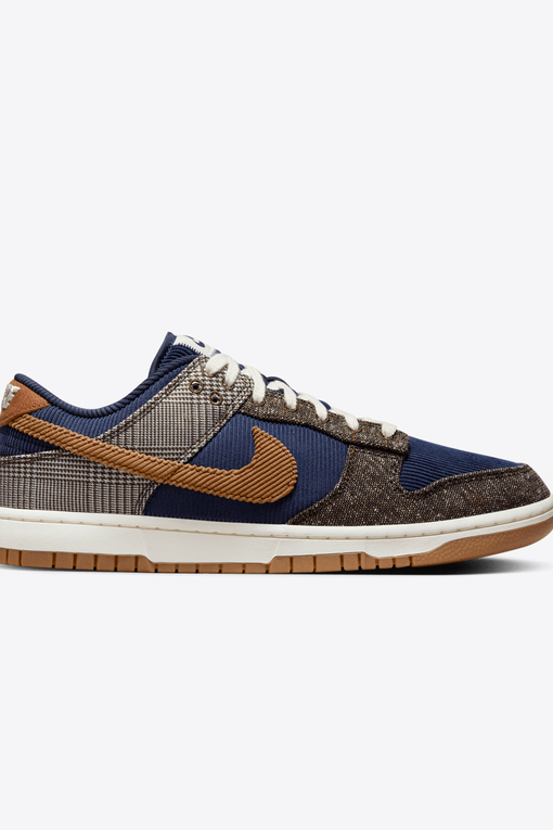 Nike - Elevate your sneaker game with the trendy NIKE DUNK LOW PREMIUM ...