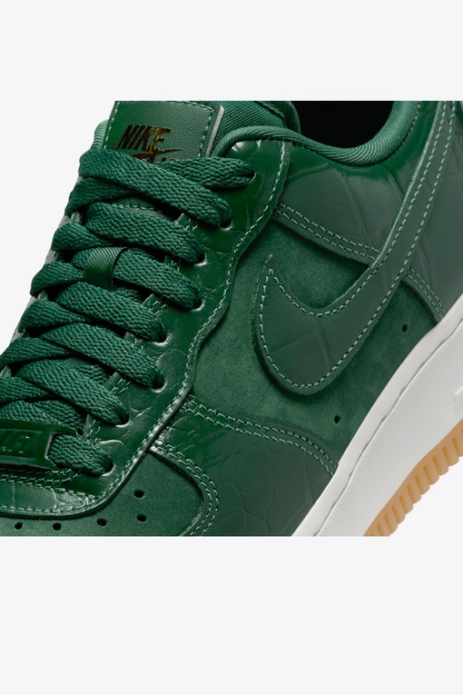 Nike Air Force '07 Lx VegNonVeg
