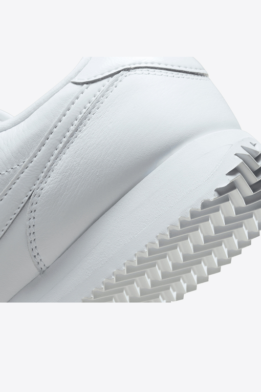 cortez-23-premium-white-white-  