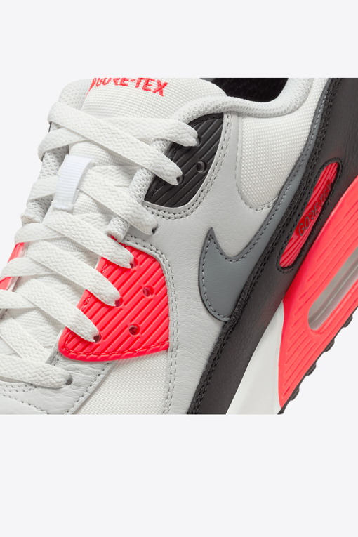 Nike - Air Max 90 Gore-Tex - VegNonVeg