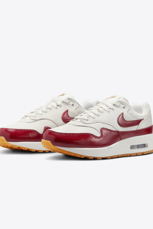 Air max 1 navy sail store team red