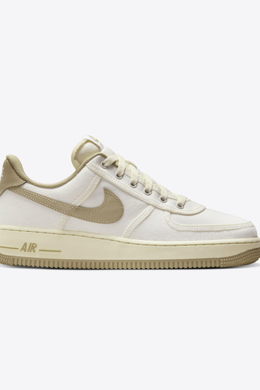 Nike AIR FORCE 1 07 SAIL LIMESTONE PALE VANILLA COCONUT MILK VegNonVeg