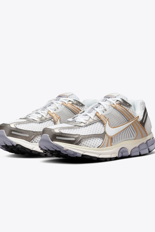 Nike - Zoom Vomero 5 - VegNonVeg