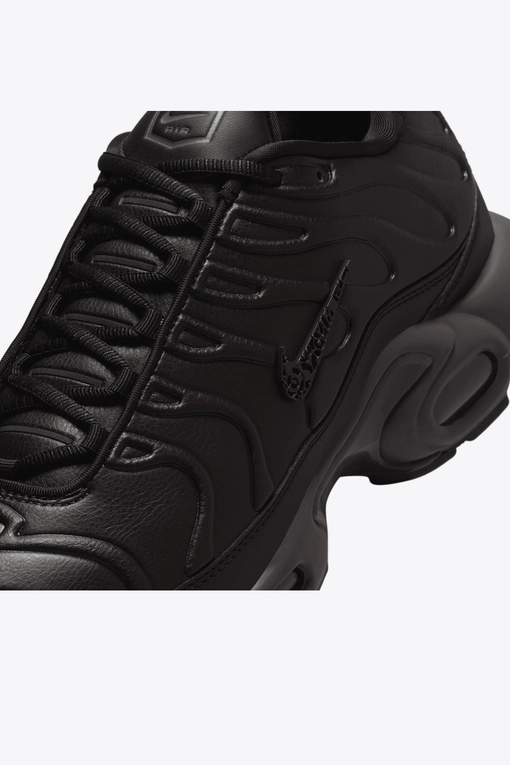 Nike - NIKE AIR MAX PLUS PREMIUM BLACK TEA/BLACK-PETRA BROWN