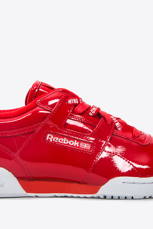 REEBOK REEBOK WORKOUT LO CEAN OC SCARLET WHITE VegNonVeg