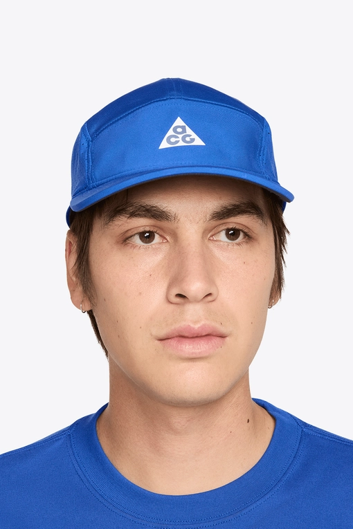 nike acg running cap