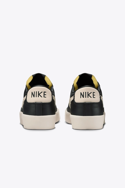 Nike - Nike Blazer Low '77 Vintage Anthracite/Coconut Milk