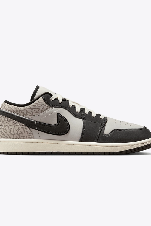 Jordan - AIR JORDAN 1 LOW SE V2 - VegNonVeg