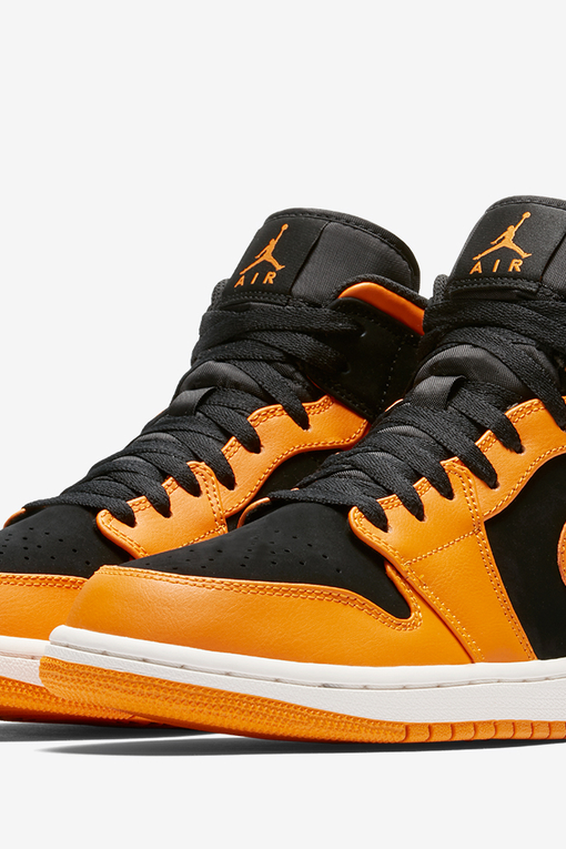 Jordan 1 cheap black orange peel