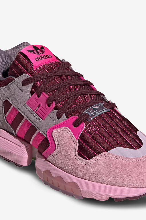 Q 　Pink Amazon.com | Nike Air Vapormax Plus Womens Size 9.5 Hyper