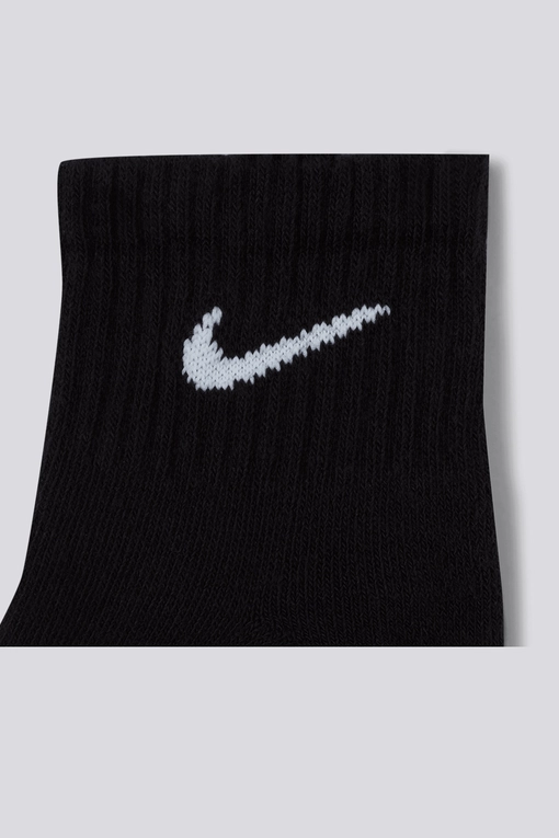 Nike NIKE EVERYDAY CUSHIONED ANKLE SOCKS PAIRS BLACK/WHITE l