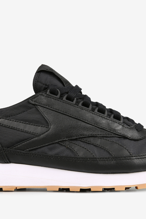 REEBOK Reebok AZTEC GARMENT AND GUM 'BLACK /WHITE/GUM' VegNonVeg