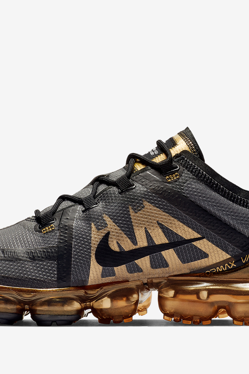 Air vapormax 2019 outlet junior black and gold