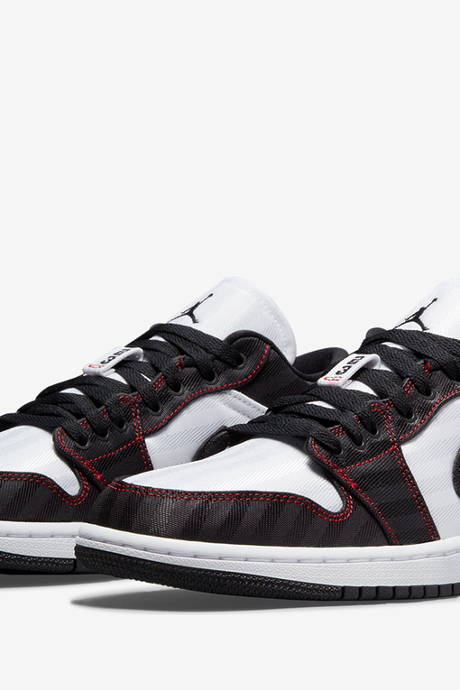 Jordan - WMNS AIR JORDAN 1 LOW SE UTL 'WHITE/BLACK-GYM RED' - VegNonVeg