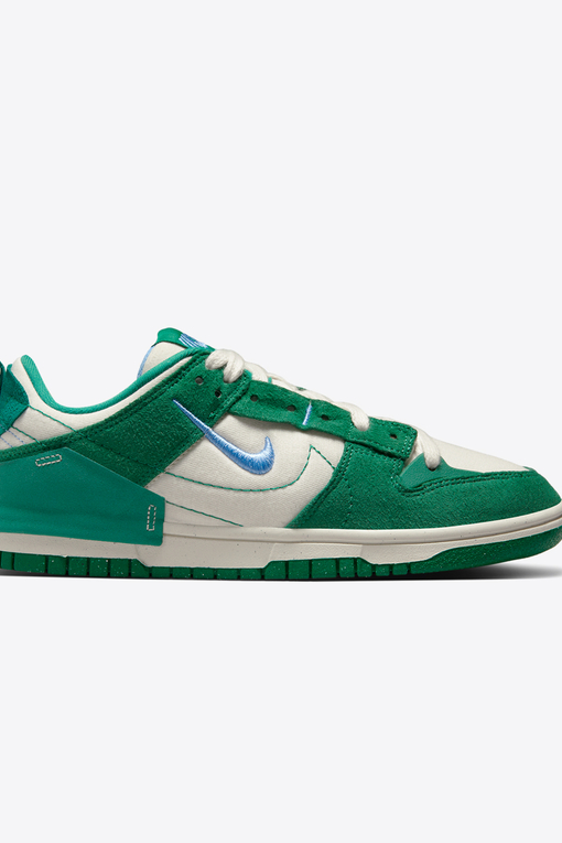 Nike - W Dunk Low Disrupt 2 - VegNonVeg