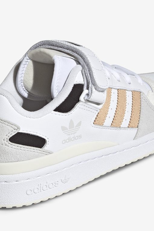 adidas forum low magic beige