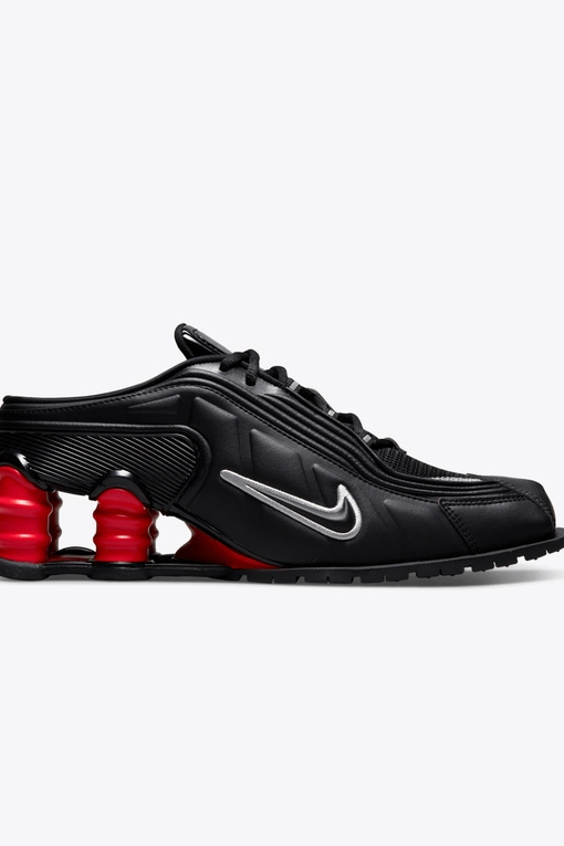 Nike - Shox Mr4 - VegNonVeg