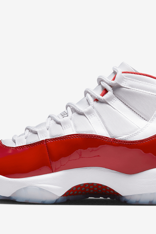 Air jordan 11 store red white