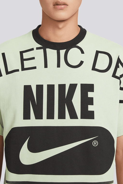 Nike U Nk Nrg Massive Dept Tee VegNonVeg