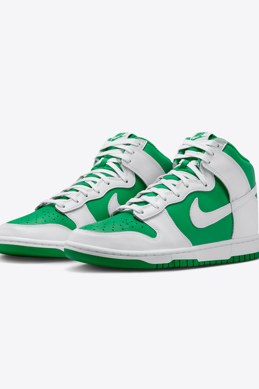 All white hot sale dunks high