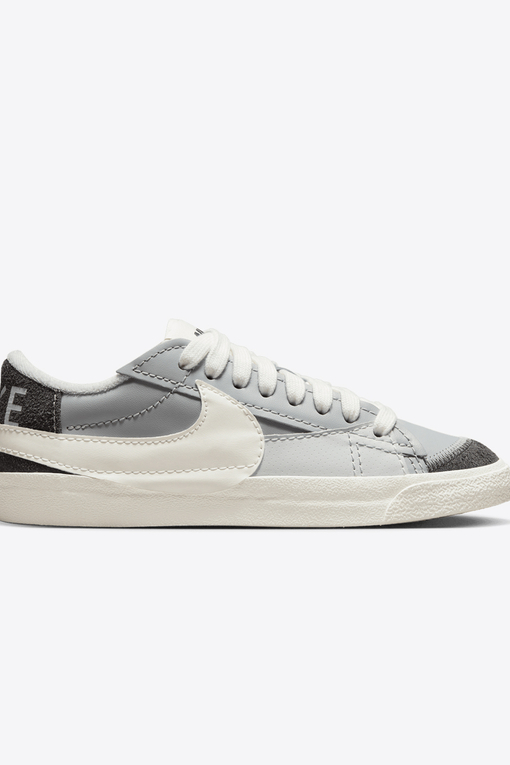 blazer low 77 womens
