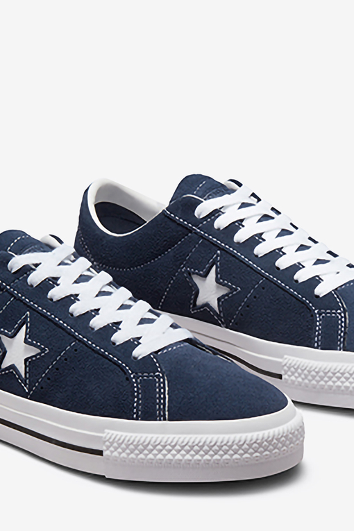 Navy cheap suede converse