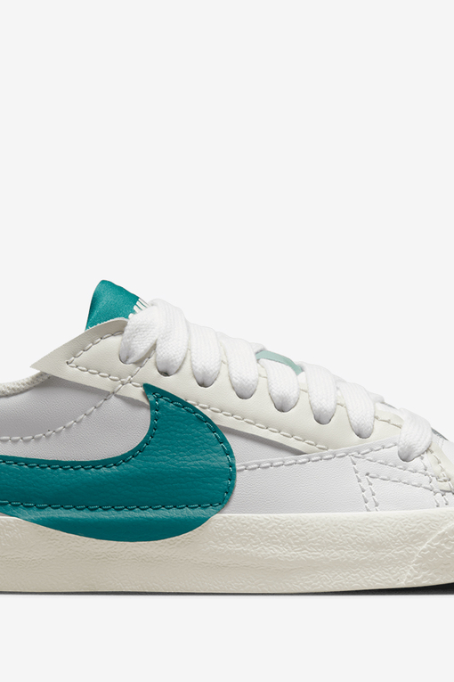 nike sb zoom blazer low geode teal