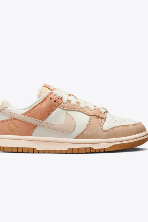 dunk low brown hemp