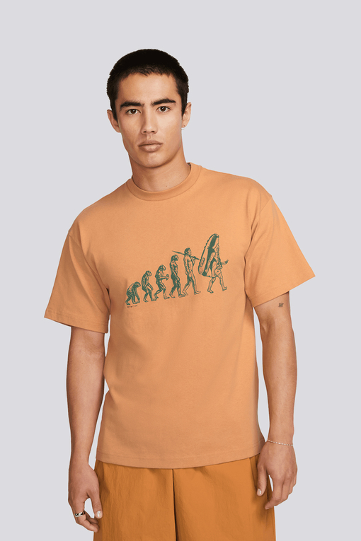 NIKE SNEAKER EVOLUTION SHORT SLEEVE TEE 'FLAX'