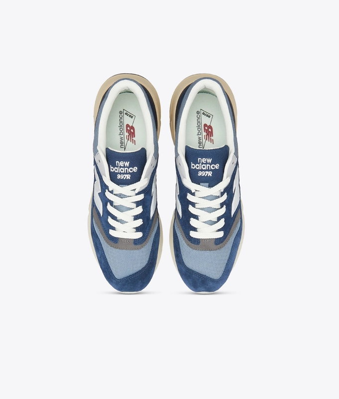 997