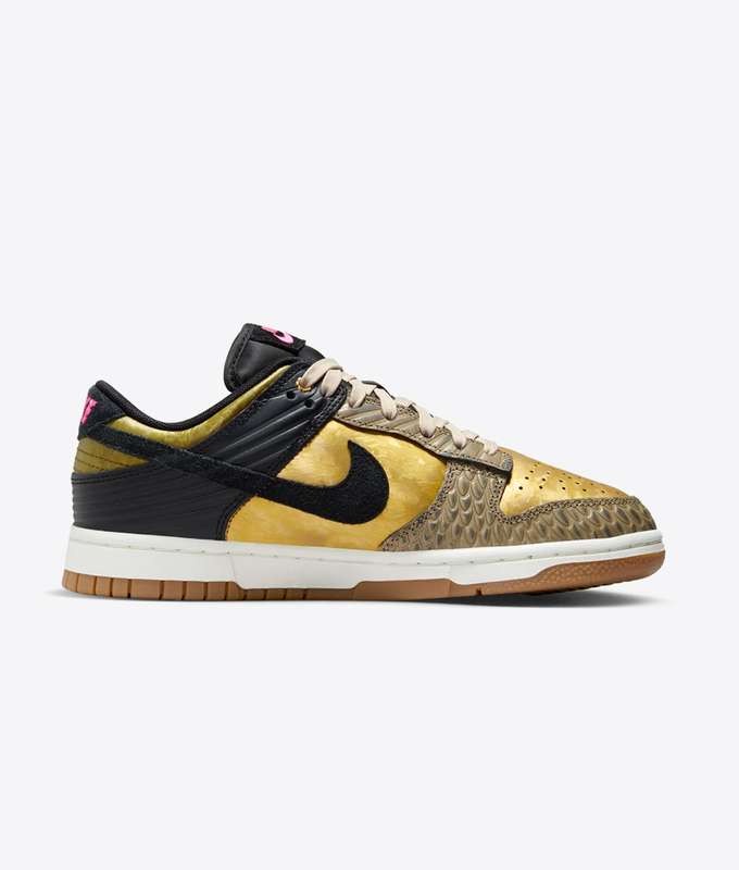 Dunk Low Premium