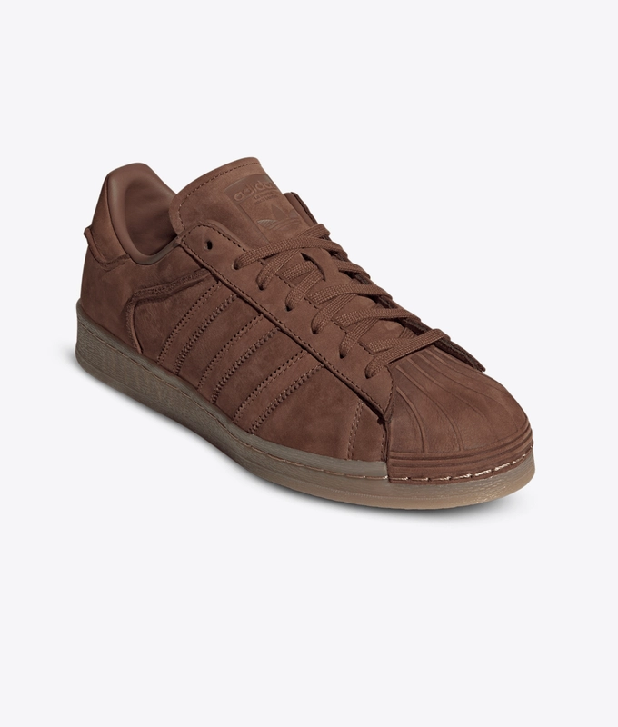 Superstar 82