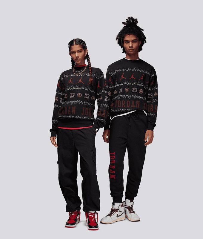 Essentials Holiday Fleece Pullover