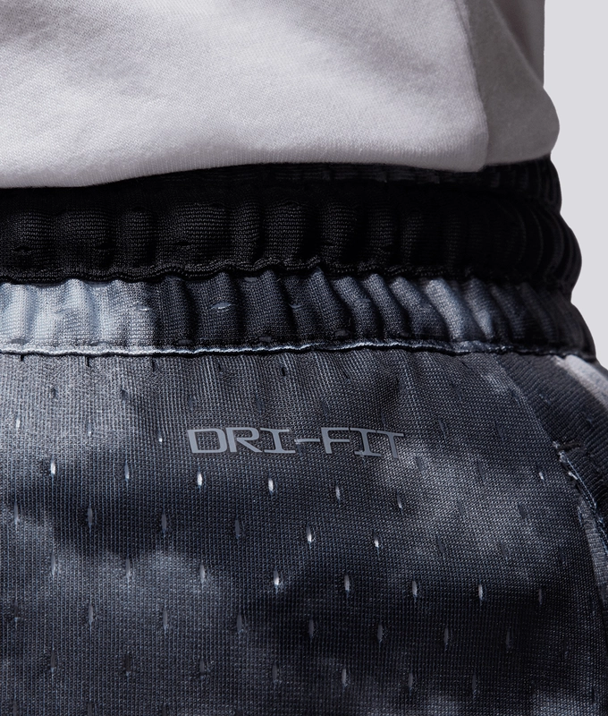 Dri-Fit Sport Printed Diamond Short