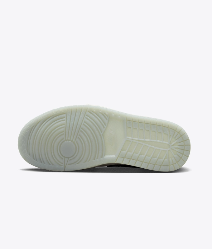 Air Jordan 1 Retro Low